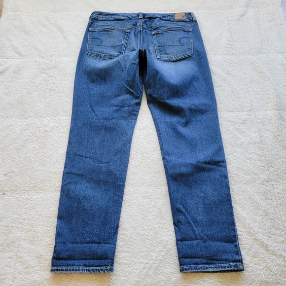 American Eagle Relaxed Fit Straight Leg Boy Jeans - Picture 3 of 5